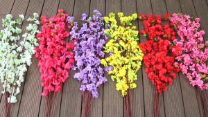 10 pcs Cabang bunga sakura buatan Silk Spring Peach Blossom Fake Flowers Atursements for Home Wedding Decoration