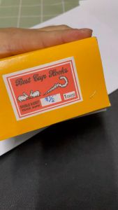 ตะขอแขวนรูปทรงตัว C ขนาด 1 1/2 นิ้ว 1 กล่อง ( 144 ตัว )