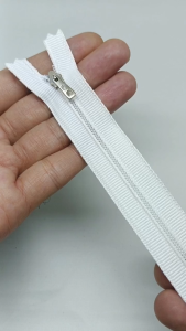 Resleting Zipper Nusantara 15 cm Atau 6 Inch Putih Murah Harga Per Lusin