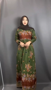 Kain Sutra Motif Floral Elegan - Alat Tulis & Kerajinan