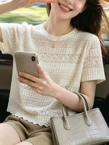 DAIXIANGFEIZI | Cool Silk Knit T-Shirt with Lace Slimming