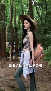 หมวกบักเก็ต เดินป่า เป็นหมอนที่ดีที่สุด!  2ด้าน สายคล้อง ส่งเร็ว พิเศษ สำหรับผู้หญิงผู้ชาย