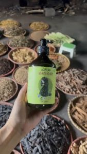 Dầu gội đầu bồ kết cô đặc kết hợp dược liệu gồm thảo dược thiên nhiên hà thủ ô sả chanh gừng hoa bưởi vỏ bưởi dưỡng tóc ngăn rụng tóc chai 500 ml - Handmade