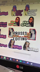 Stiker Foto Wajah dan Tulisan Nama Custom