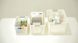 ตะกร้าพลาสติก 5 ขนาด กล่องเก็บของ สีขาว ประหยัดพื้นที่