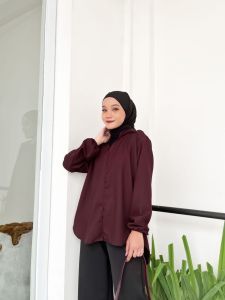 Vina Blouse Wanita (COD) / Blus / Blus Wanita / Blus Wanita Korea / Blus Wanita Kekinian / Blus Wanita Terbaru 2022 Kekinian / Atasan Wanita / Atasan Wanita Korean Style / Atasan Wanita Muslimah / Blouse Korea / Baju Wanita / Pakaian Wanita Terlaris