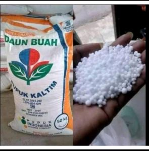 pupuk urea granule pupuk daun buah Kaltim kemasan 1 kg