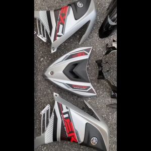 YAMAHA BODYSET LC 135 V6 EXCITER 2021 NEW DESIGN SPECIAL EDITION SILVER STRIPE TANAM FREE EMBLEM - OEM COVERSET
