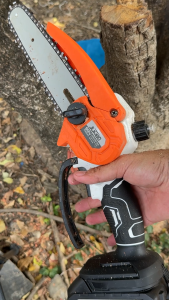 พร้อมส่งจากไทย(COD)Dr.Wootเลื่อยไฟฟ้าไร้สาย เลื่อยโซ่ ตัดไม้ แต่งกิ่ง 6 นิ้ว เลื่อยยนต์ เลื่อยไฟฟ้าแบต เลื่อยยนต์ตัดไม้ Cordless Chainsawเลื่อยโซ่ไรสาย เครื่องตัดไม้ไร้สาย เลื่อยไฟฟ้ามือ รับประกันสินค้า - Lazada