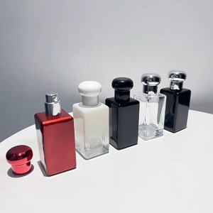 [HCM] Chai chiết nước hoa 30ml kiểu Zumalong thủy tinh nhiều màu nắp mạ màu kim loại thân dày dặn sang trọng