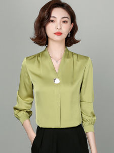เสื้อเชิ้ตผ้าซาตินแฟชั่นสำหรับผู้หญิง แขนยาว ทรงปกติ คอวี สไตล์เกาหลี ฤดูใบไม้ผลิและฤดูใบไม้ร่วง ฤดูใบไม้ร่วง 2025