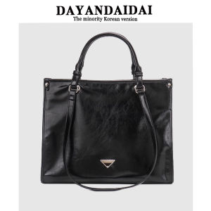 Large Capacity Tote Bag 2025 New Style Commuter Vintage Single Shoulder Handbag for College Students Charlie&Kelli Brand