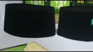 Peci Songkok Kopiah Hitam Polos Tinggi 12 Cm MENARA AGUNG Pria Dewasa Premium Sinze 4 - 10 Bahan Bludru Tebal