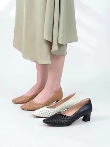Breathable Weaving Square Toe Career Mom Commuting Shoe