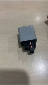 Relay Mitsubishi Fuso FM Kaki 3 MC854954 24V P3 - 1610