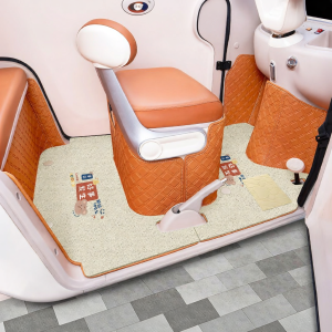 All-encompassing E-tricycle Foot Mat