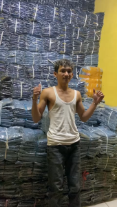 Celana Jeans Panjang Pria Slimfit: Tips Memilih & Menggunakan