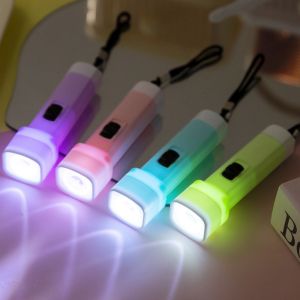 15/30 Pcs LED Mini Flashlight Kids Birthday Party Wedding Party Guest Gift Halloween Christmas Carnival Party Favor Decoration