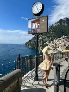 Vacation Beach French Yellow Floral Deep V Neck Puffy Waist Skirt Womens Dress Photography Outfit Cake Skirt Polyester Fiber