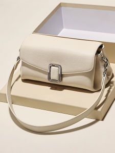 Original Design Womens Crossbody Bag Top Layer Cowhide Underarm French Bread Bag Commuter Fashion 2025 New Style Handbag