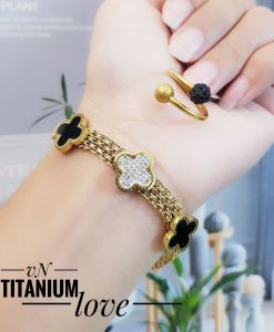 Titanium Gelang Clover Set Cincin Boba Permata Hitam 730aaa