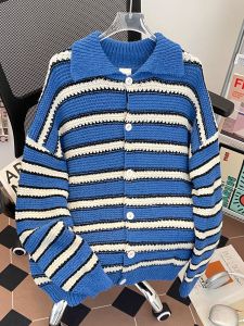 เสื้อสเวตเตอร์คอปกพับลายทางสีน้ำเงิน ทรงหลวม สไตล์ลำลอง เสื้อคลุมกันหนาวแบบเปิดสำหรับผู้ชาย ฤดูใบไม้ร่วง 2025