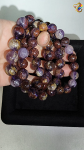 Collection Ceiling Grade Amethyst Purple Phantom Quartz Bracelet