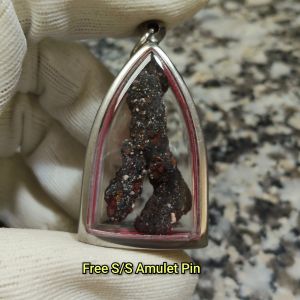 King of Kings Leklai Pendant 王中王力泥吊坠 Leklai Amulet 马来西亚力泥 100% Natural Leklai Malaysia