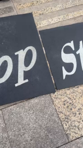 TẤM CHẮN BÙN CAO SU THIÊN NHIÊN LOGO STOP CHO CÁC LOẠI XE từ 3T5 tới 15T (GIÁ BÁN 1 TẤM)