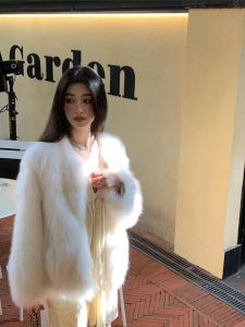 Winter Fox Fur Coat Womens Short Thickened Eco-friendly Korean Style V-neck Button Detail Regular Sleeve Long Commute Jacket