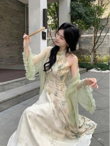 ชุดกี่เพ้าคอวีแขนกุดผ้าโพลีเอสเตอร์สไตล์จีนฤดูร้อนปี 2025 สำหรับผู้หญิงวัย 18-25 ปี เสื้อผ้าทำงานทุกวัน