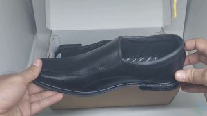 Sepatu Pantofel Kerja Pria Formal Kondangan Slip On Hitam Polos