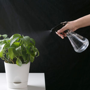 Portable Pressurized Spray Bottles: A Guide to Fine Mist Alcohol & Flower Watering