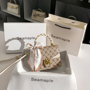 Luxurious Leather Handbag Trendy Design Crossbody Bag for Women Small Square Bag Shoulder Strap Lock Buckle Closure Non-Foldable