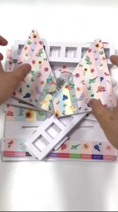 ชั้นวางออยบำรุงเล็บ ขายเฉพาะชั้นวางเท่านั้น Standy Nail Oil Pen Majikku สำหรับวางออยบำรุงเล็บแบบแท่ง