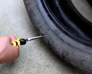 Car Tire Repair Kit Puncture Plug Tools Tyre Puncture Emergency for Tire Strips Stirring Glue Repair Tool Kit Car Accessories