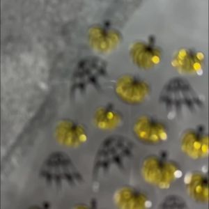 1Pcs Halloween Pumpkin Spider Web Nail Stickers Sparkle Orange Gold Pumpkin Nails Decals Halloween Festive Manicure Decorations