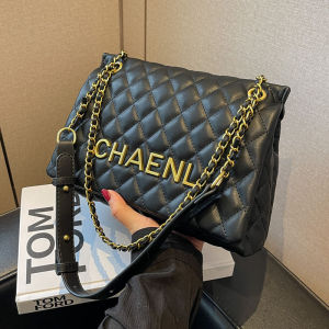 Fashionable Large Capacity Versatile Womens Crossbody Bag Underarm Bag Autumn Winter Hot Sale Chain Shoulder Bag Stylish