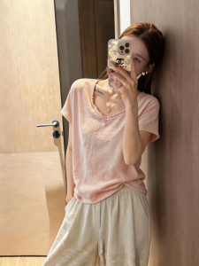 YUANYA | Olive Green Flattering V-Neck Rolled Sleeve Casual Loose T-Shirt