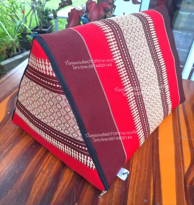 ปลอกหมอนสามเหลี่ยมขนาด 15 ช่อง ขนาด 55 * 40 * 40 * cm แบบมีซิปด้านข้าง