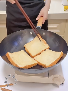 SUPVIBE Nonstick Fry Pan Mini Iron Skillet - PFOA-Free Japanese-style Compatible With Induction & Gas Stoves