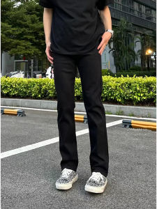 กางเกงยีนส์ทรงตรงผ้ายืดเอวกลางสีดำ ทรงสลิมฟิต กางเกงขายาวทรงหลวมสำหรับผู้ชาย ฤดูใบไม้ผลิและฤดูใบไม้ร่วง กางเกงขายาวทรงสลิมฟิตสำหรับผู้ชาย