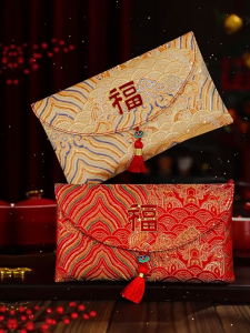 Lucky Wallet Jewelry Bag Brocade Ang Pao Red Envelope with Tassel Chinese Fu Character Lucky Money Packet