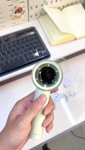 WIWU Hurricane High Speed Fan Wi-FS010 - Quạt tích điện cầm tay nhiều chế độ gió siêu mát dung lượng pin 3000 mAh