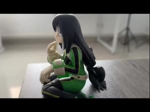 ZXZ | Winter New Arrival: 9cm Asui Tsuyu Seated Pose PVC Figure - Age of Heroes Series Collectible Model Christmas Kids Toy