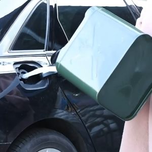 (5L-30L) oil drum gasoline drum Spare Fuel Tank oil tank petrol container Motorcycle Steel Oil Drum Minyak Petrol Large capacity