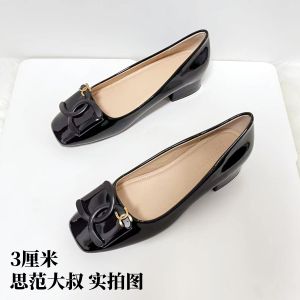 Comfortable Square Head Medium Heel Single Shoes for Women Soft Leather Slip-On Fashionable Versatile Spring New Style Red Wedding Shoes