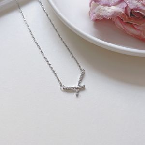 Rose Gold Necklace New 2025 Luxury Minimalist High-End Clavicle Chain Accessory Valentines Day Gift for Girlfriend