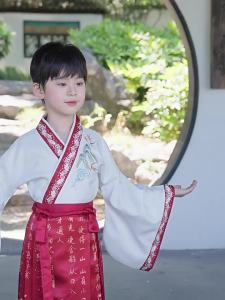 ＜1220＞  ชุด Hanfu สำหรับเด็ก ชุดอวยพรปีใหม่ ชุดจีน ชุดจีนสไตล์จีน ชุดการแสดงคลาสสิกสามตัว ชุด Hanfu เด็กผู้หญิงสำหรับฤดูใบไม้ร่วงและฤดูหนาว