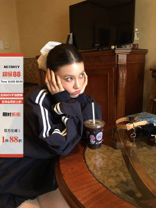 DULA Home Good Salt Style แจ็คเก็ตเบสบอลลำลองสำหรับผู้หญิง ฤดูใบไม้ร่วง 2025 ชุดกระโปรงสั้นทรงดอกไม้สีบล็อก ชุดแฟชั่นฤดูใบไม้ร่วง